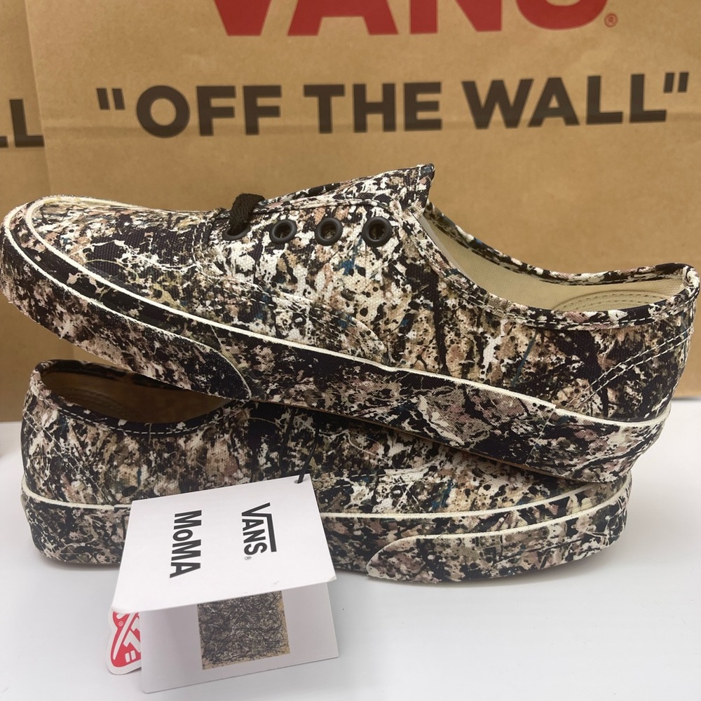 Vans Men’s Authentic
(Moma) Jackson Pollock Sneakers 
VN0A2Z5|18K Abstract Black - Picture 14 of 16